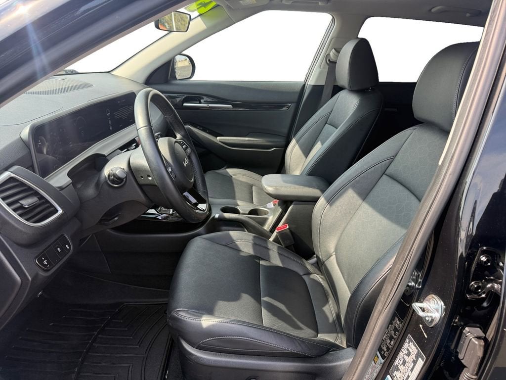 2025 Kia Seltos EX