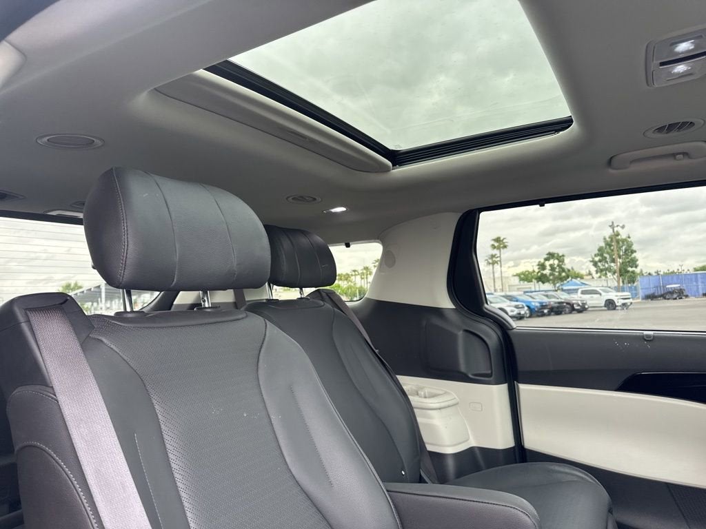 2024 Kia Carnival SX Prestige